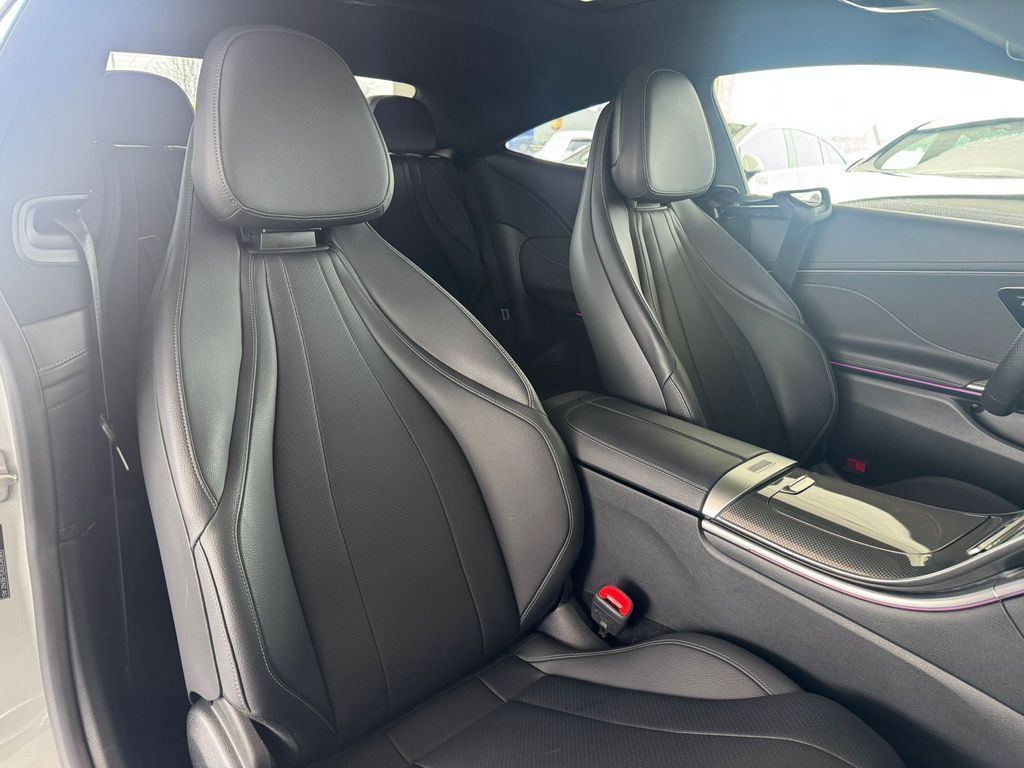 MERCEDES CLE COUPÉ 300 4MATIC AMG | ČESKÉ PŘEDVÁDĚCÍ AUTO | SKLADEM | SPORTOVNÍ STYLOVÉ BENZÍNOVÉ COUPÉ | ŠEDÁ ALPINE | ČERNÁ KŮŽE | SUPER VÝBAVA | SKVĚLÁ CENA | ONLINE ZPROSTŘEDKOVÁNÍ PRODEJE | AUTOiBUY.com